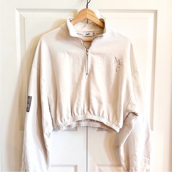 The Mayfair Group Cream 1/4 Zip Oversize Cropped Preppy Embroidered Sweatshirt - Picture 2 of 10